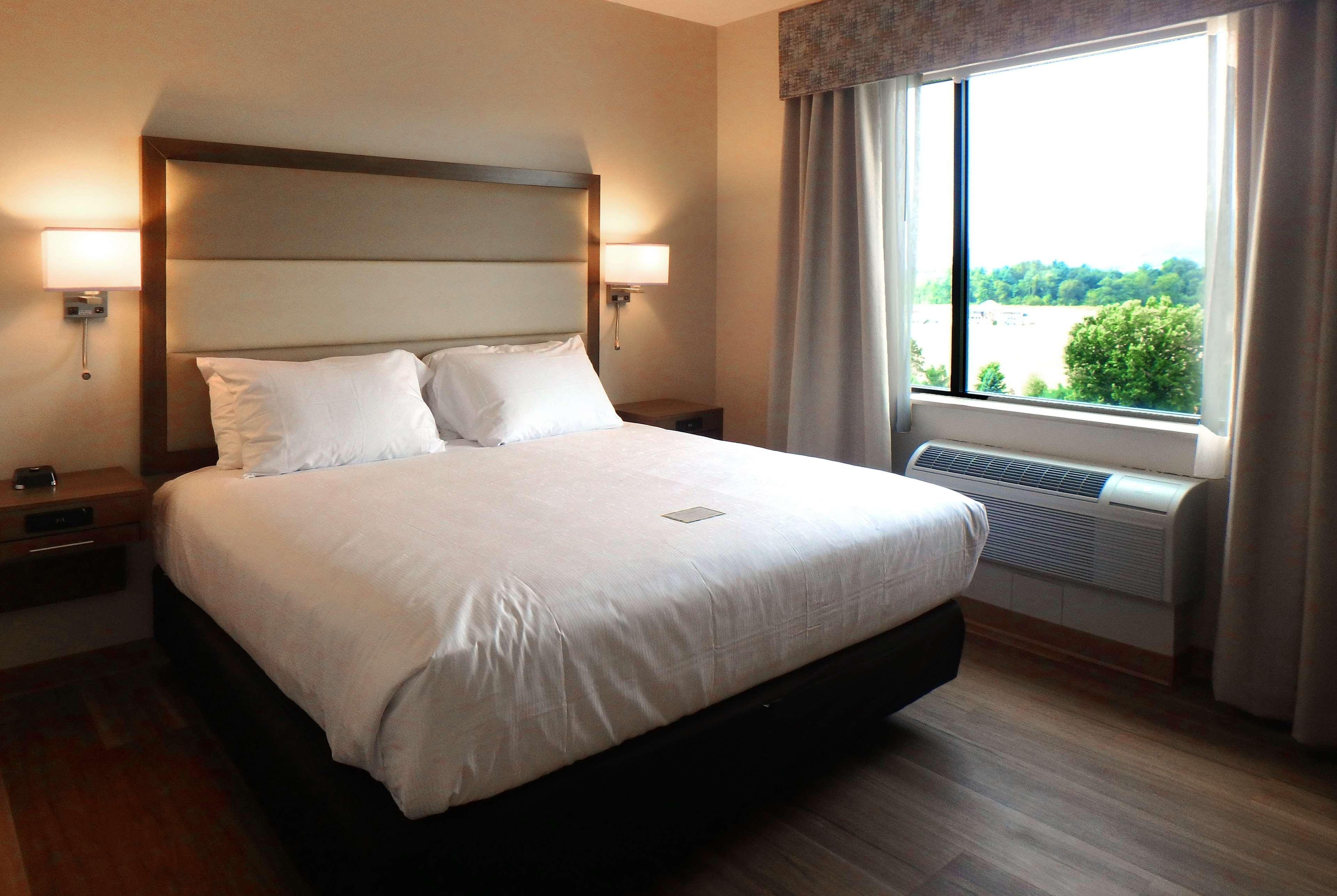 Wyndham Garden State College Hotel Boalsburg Kültér fotó