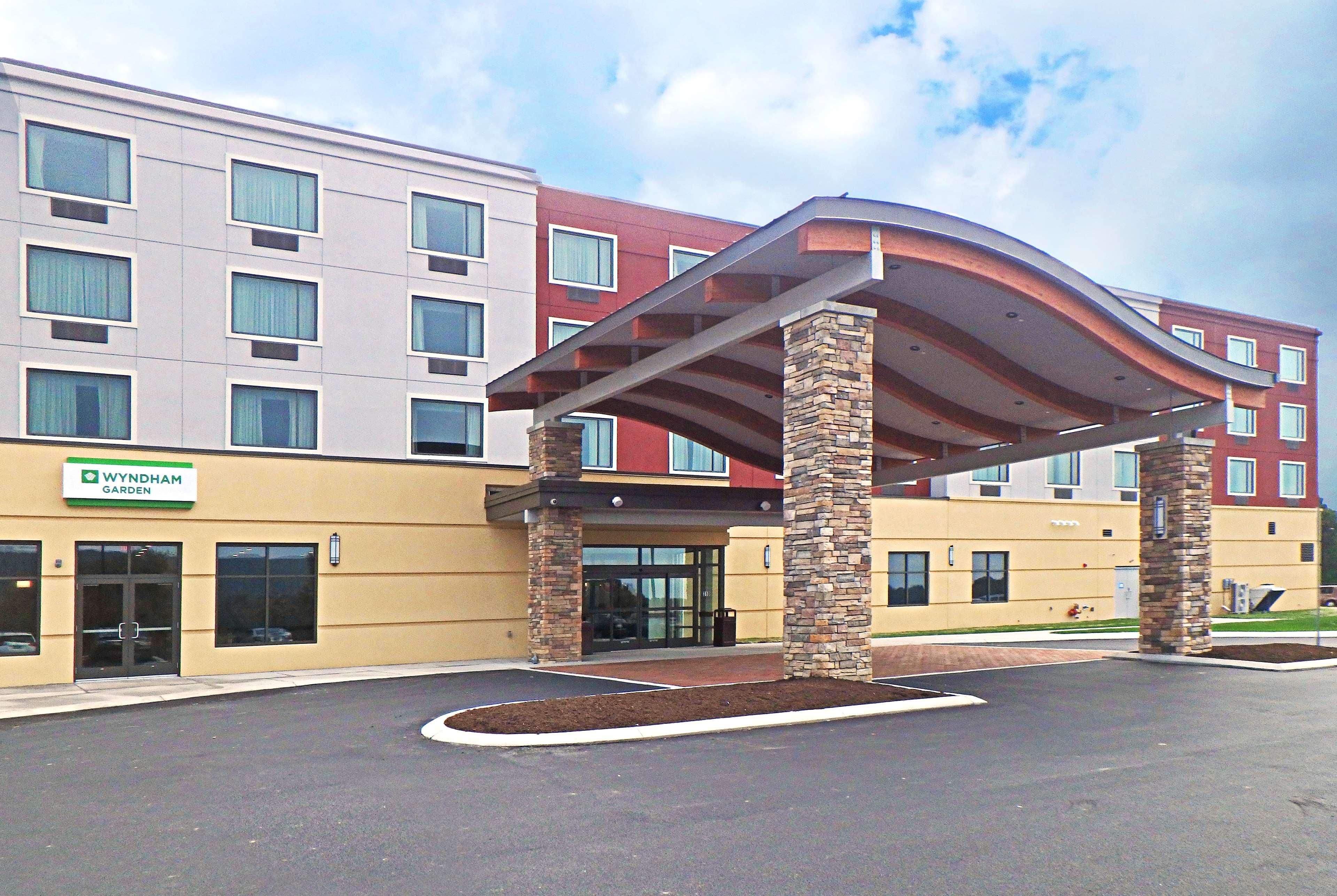 Wyndham Garden State College Hotel Boalsburg Kültér fotó