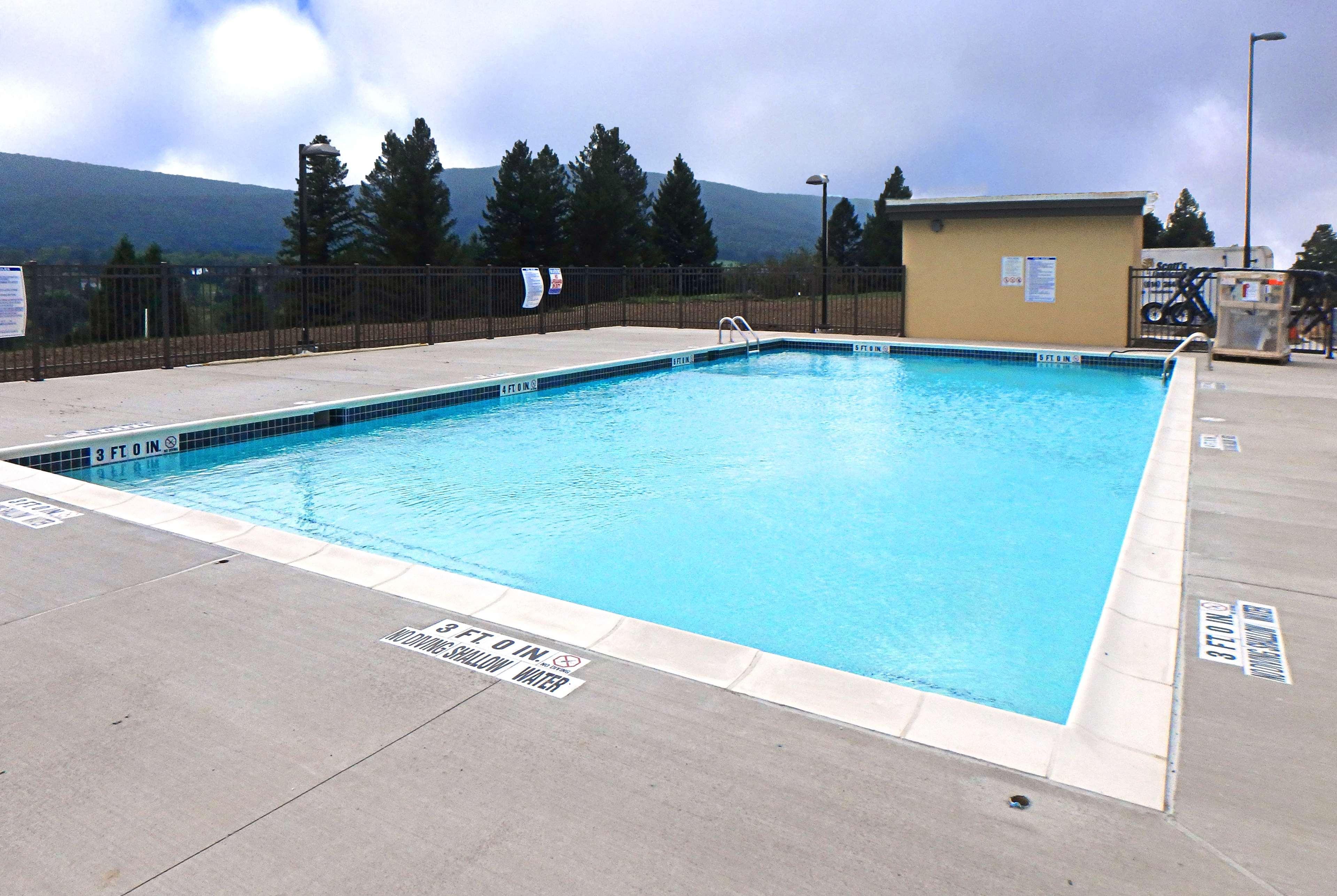 Wyndham Garden State College Hotel Boalsburg Kültér fotó