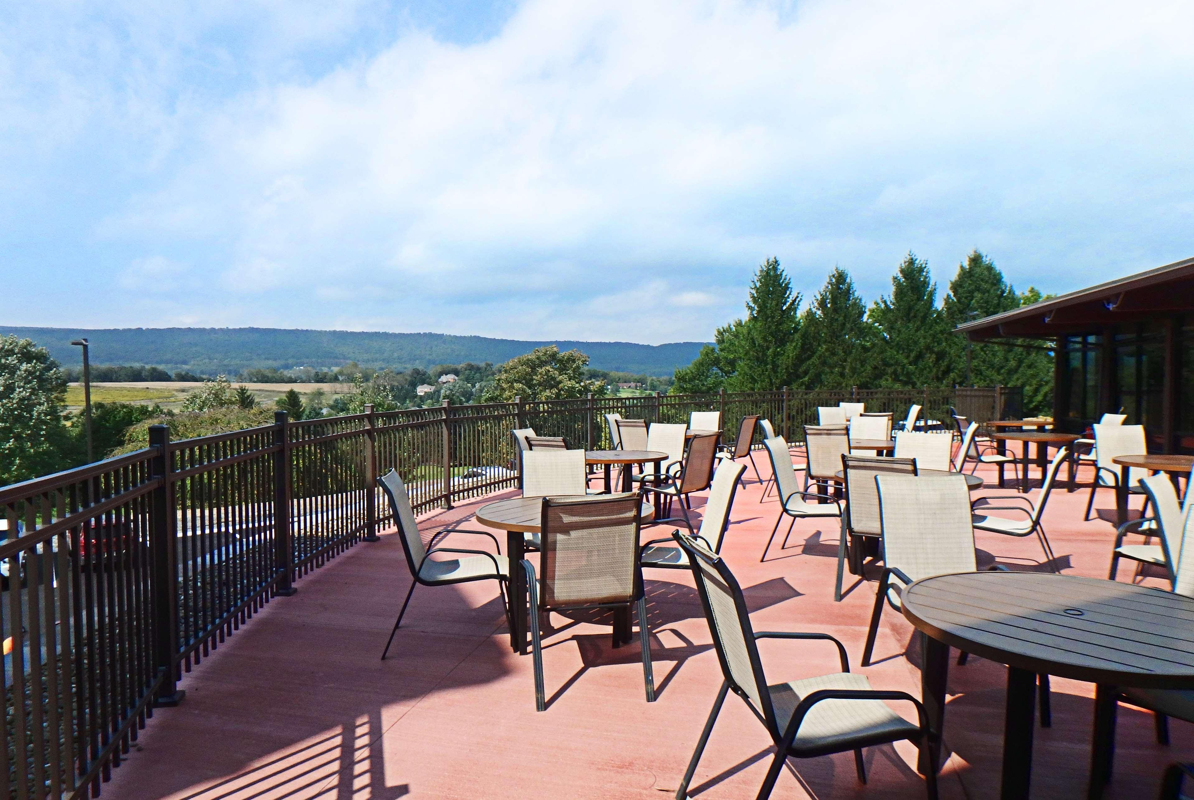 Wyndham Garden State College Hotel Boalsburg Kültér fotó